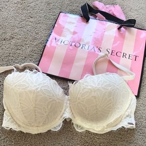 PINK Victoria's Secret Push-up Bra